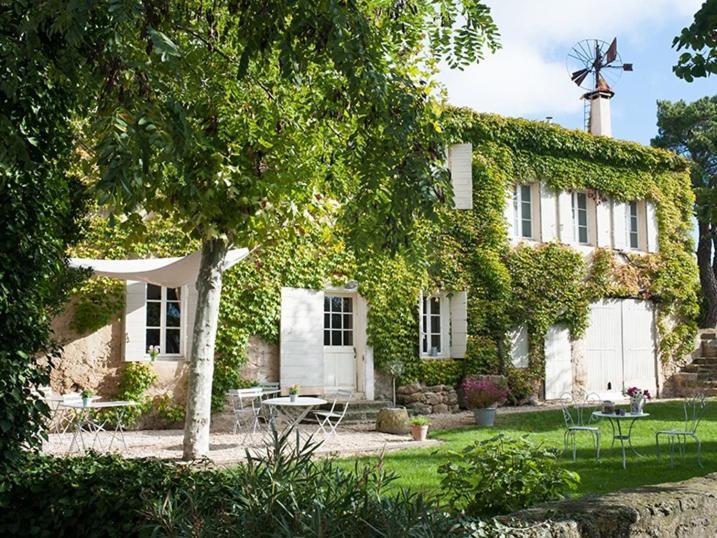 Отель Domaine La Parpaille Кюкюрон Экстерьер фото